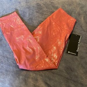 Lululemon special edition wunder under HR crop